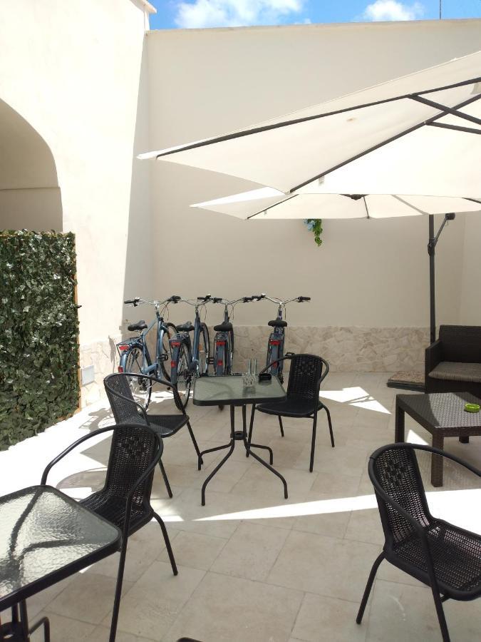 Camera Doppia Letti Singoli Senza Finestra Dimora Guerrieri Apartment Brindisi Exterior photo